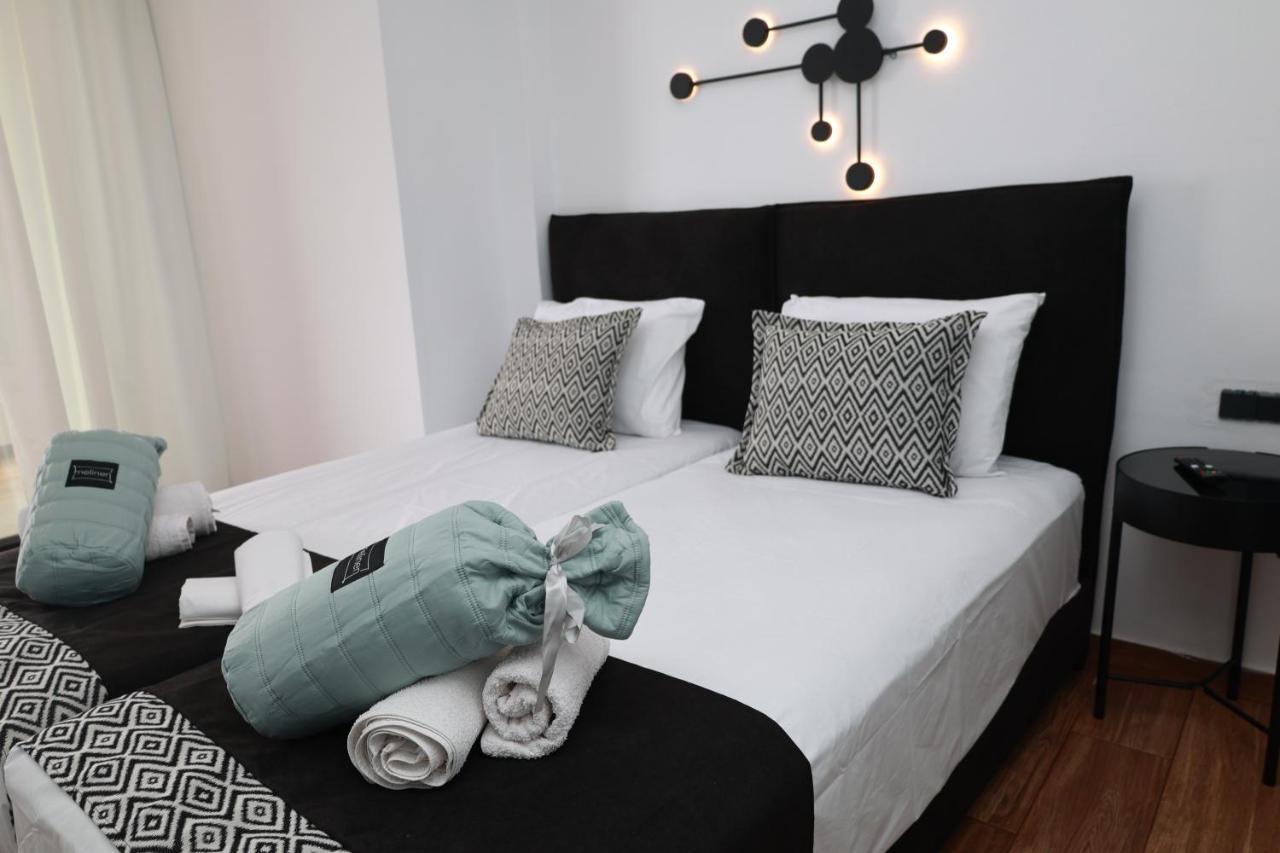 Paris-Irini Studios And Apartments Plomari エクステリア 写真